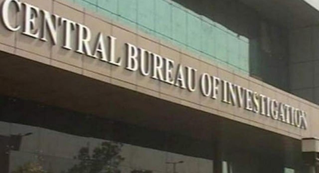 CBI : एनएचपीसी के जनरल मैनेजर को पांच लाख लेते पकड़ा