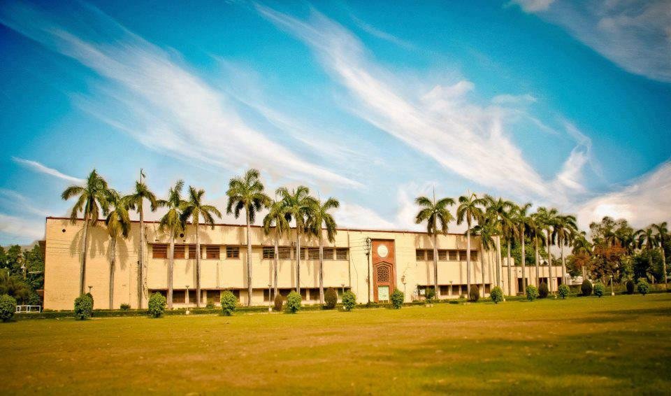 भारत के सरकारी विश्वविद्यालयों में एएमयू का चौथा स्थान