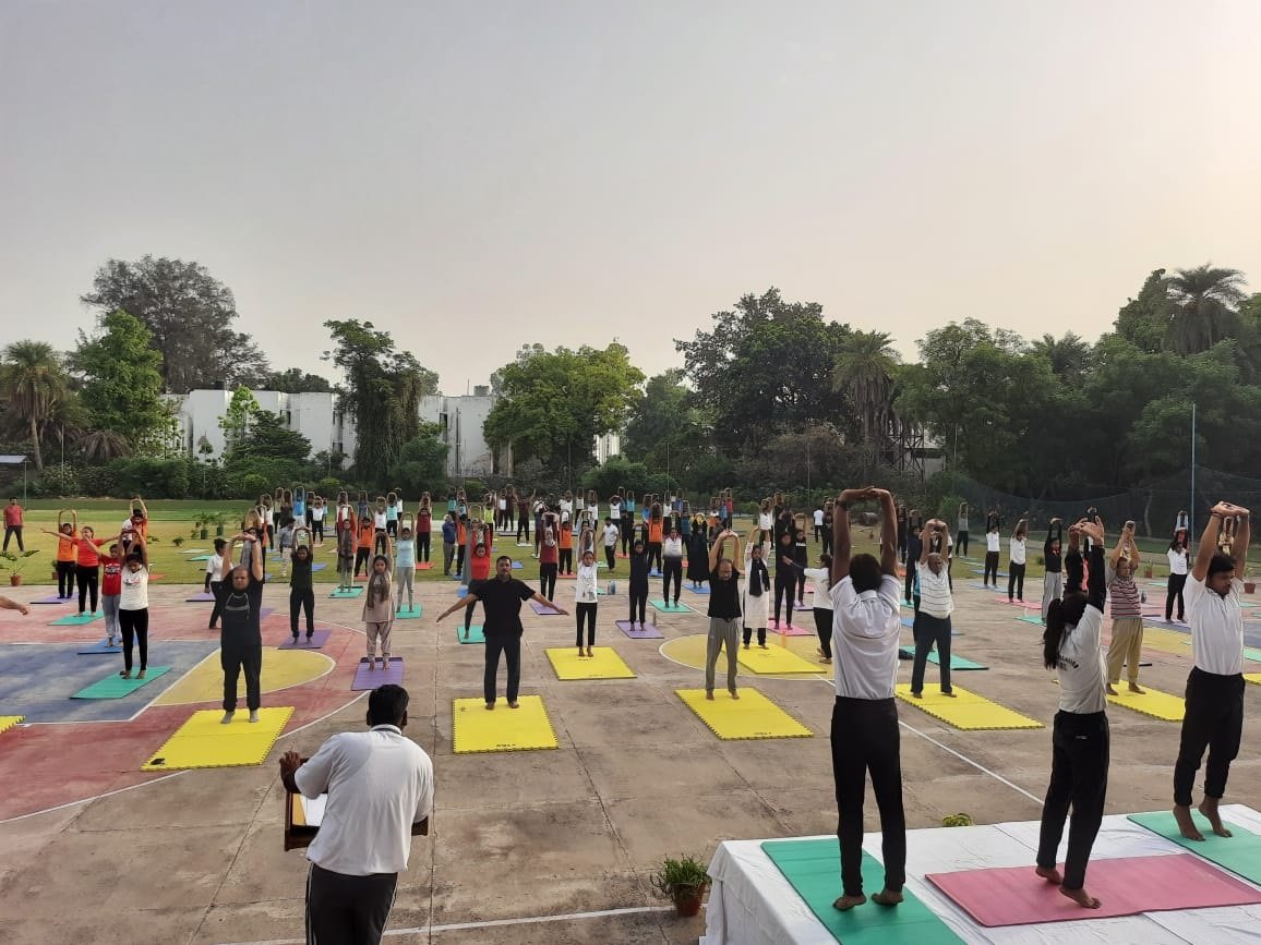 एएमयू में योग दिवस के उपलक्ष में योग महोत्सव का आयोजन