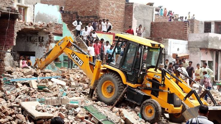 Supreme Court Issues Interim Stay on Bulldozer Demolitions